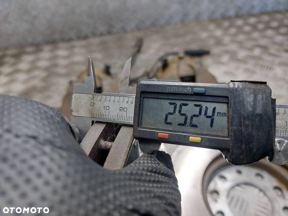 TARCZE HAMULCOWE PRZÓD + KLOCKI + ZACISKI OPEL MERIVA B 1.4 16V - 5