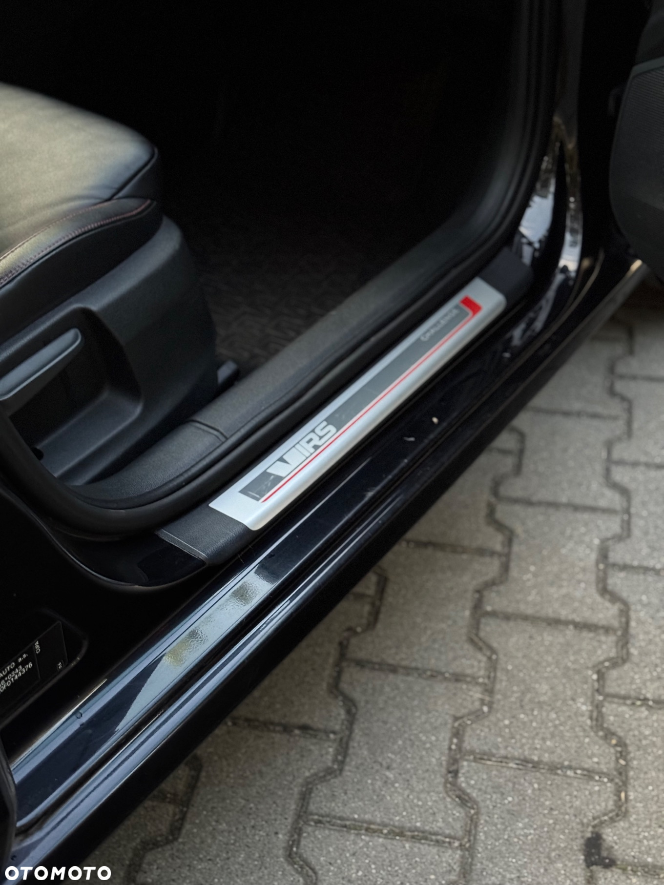 Skoda Octavia Combi 2.0 TDI RS - 29