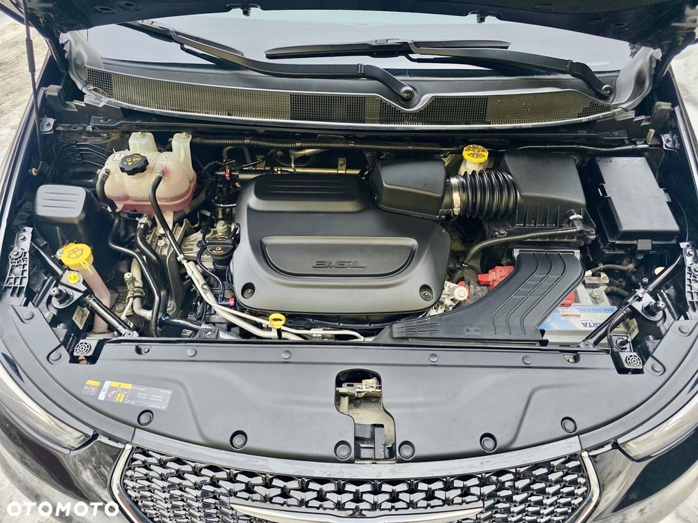 Chrysler Pacifica - 22