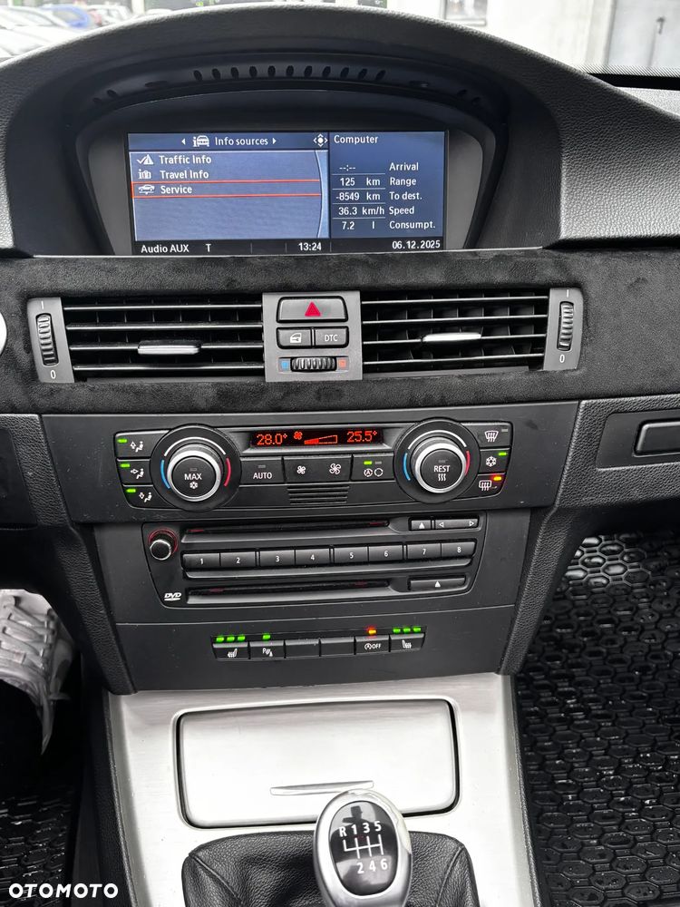 BMW Seria 3 320d DPF - 12