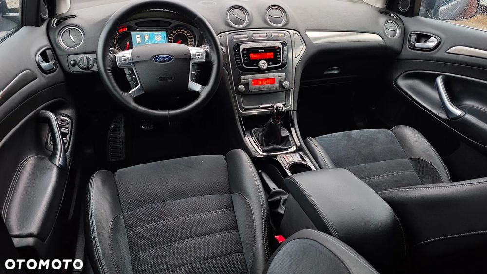 Ford Mondeo 2.0 FF Titanium - 11