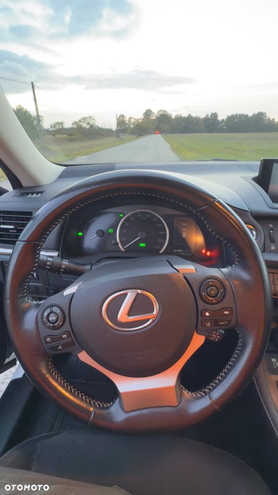 Lexus CT 200h Elegance - 10