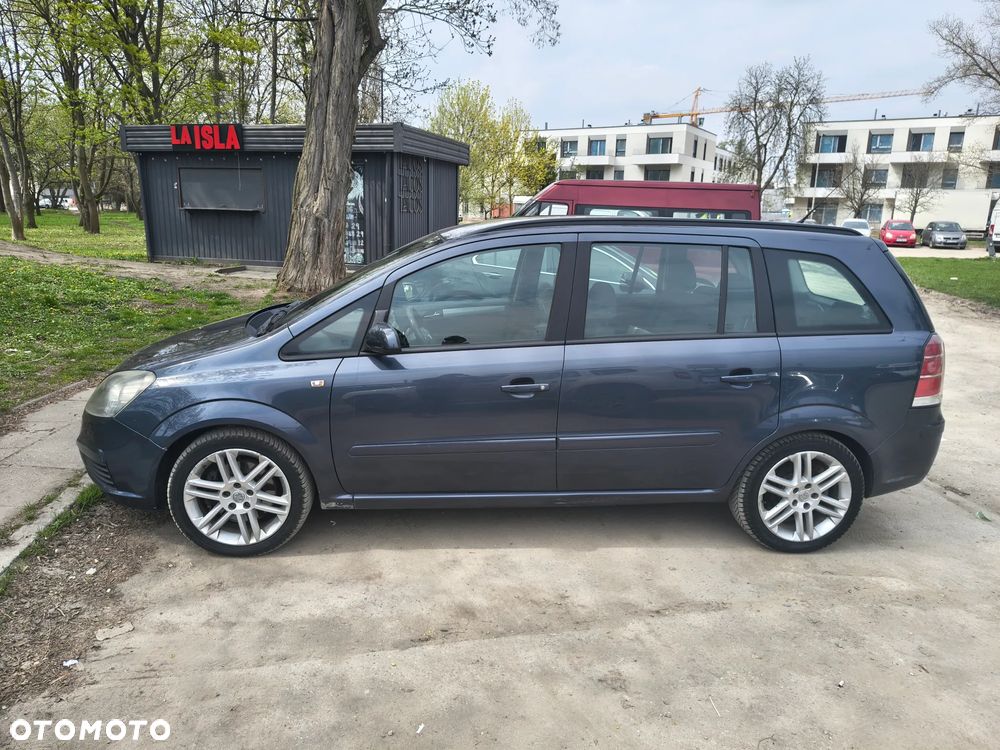 Opel Zafira 1.9 CDTI Elegance - 1