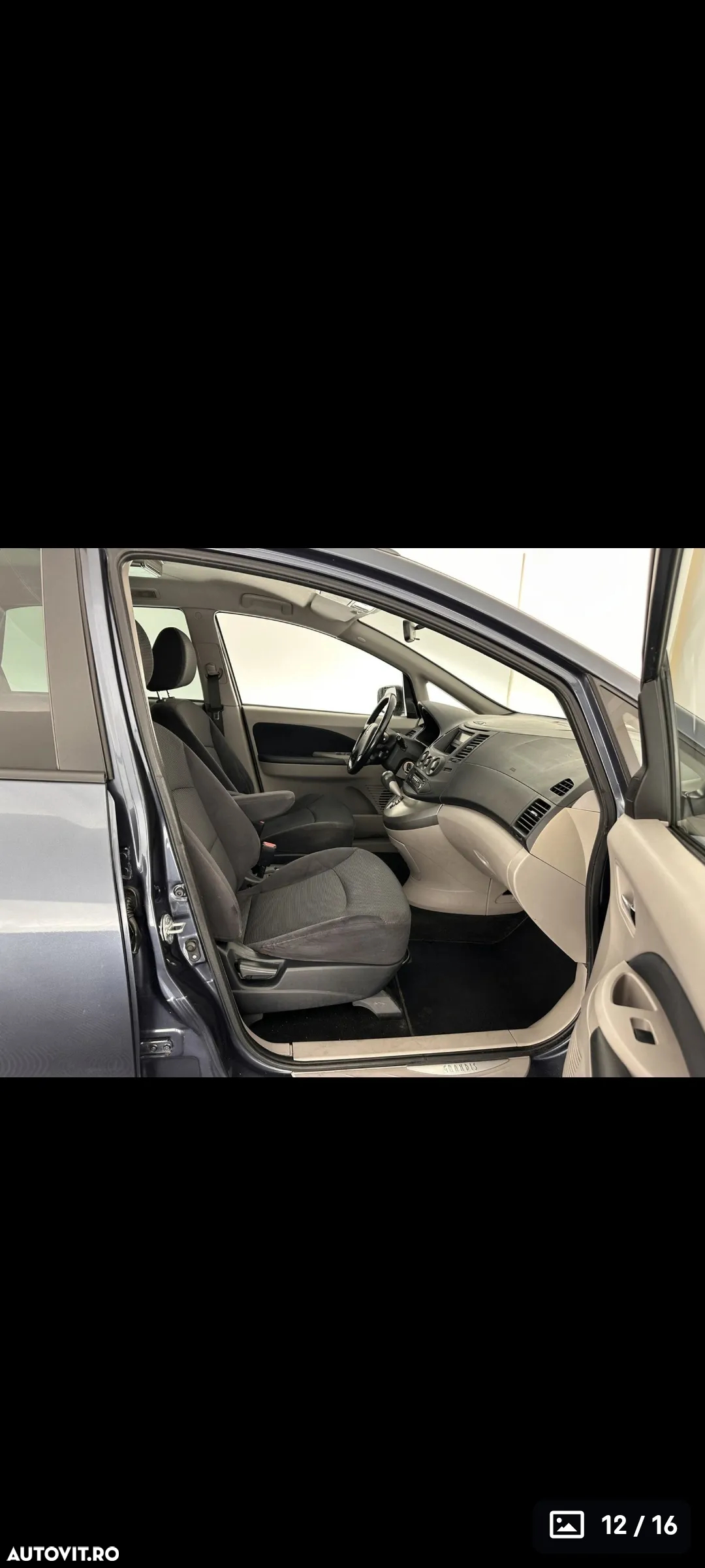 Mitsubishi Grandis 2.4 Automatik Intense - 12