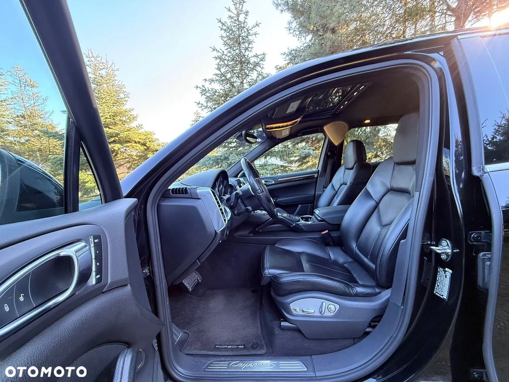 Porsche Cayenne S Hybrid - 14