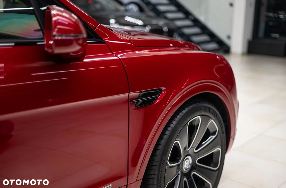 Bentley Bentayga - 10