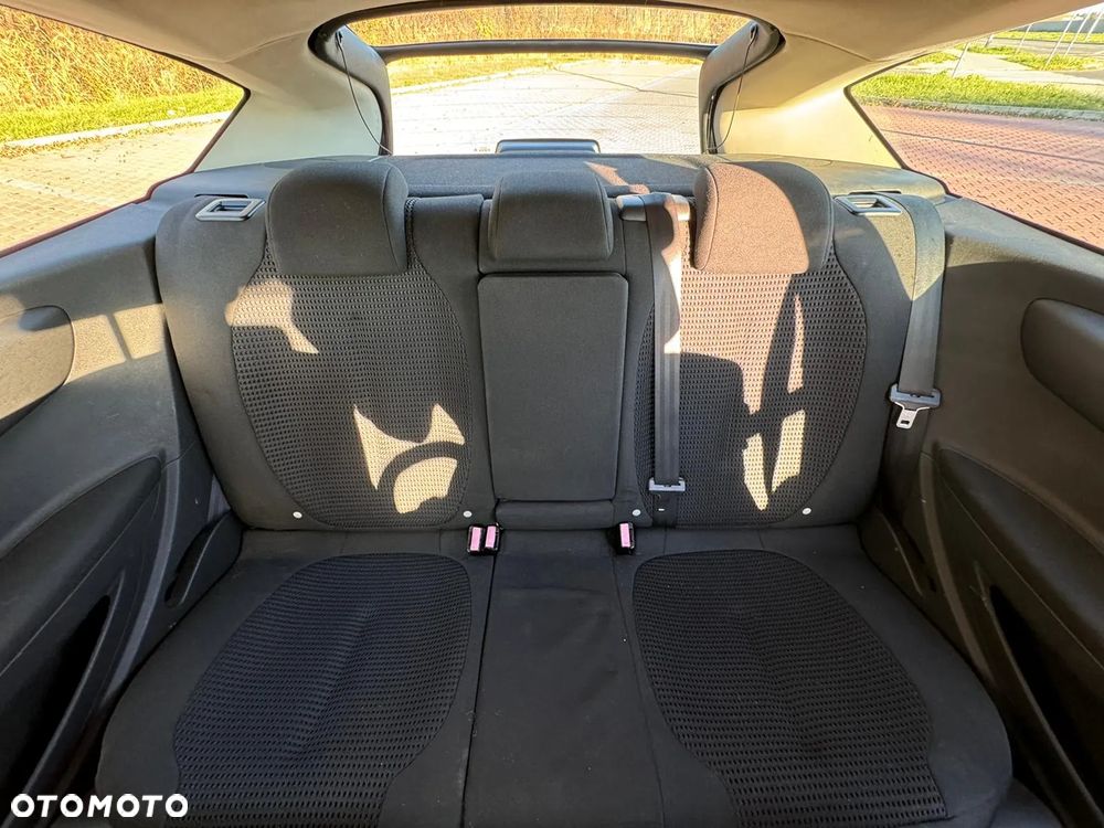 Citroën C4 2.0 HDi VTS - 9