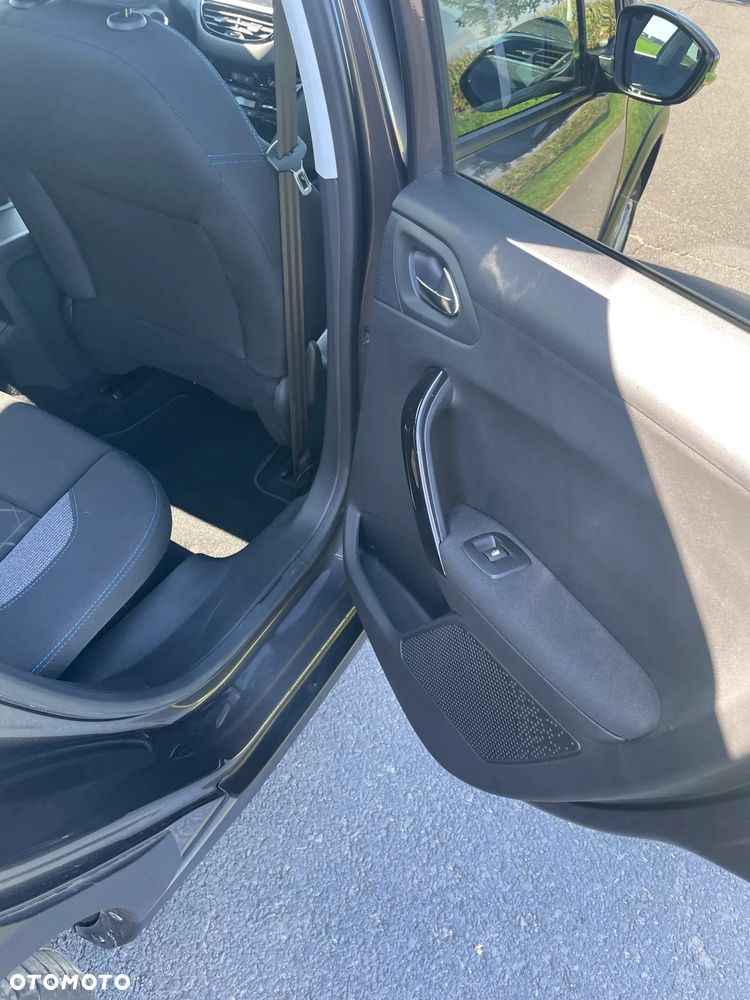 Peugeot 2008 PureTech 82 Active - 16