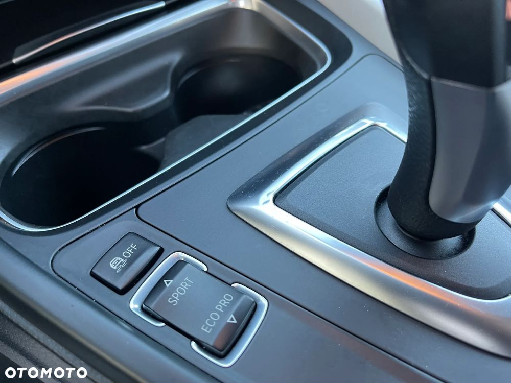 BMW Seria 3 318d Blue Performance Modern Line - 15