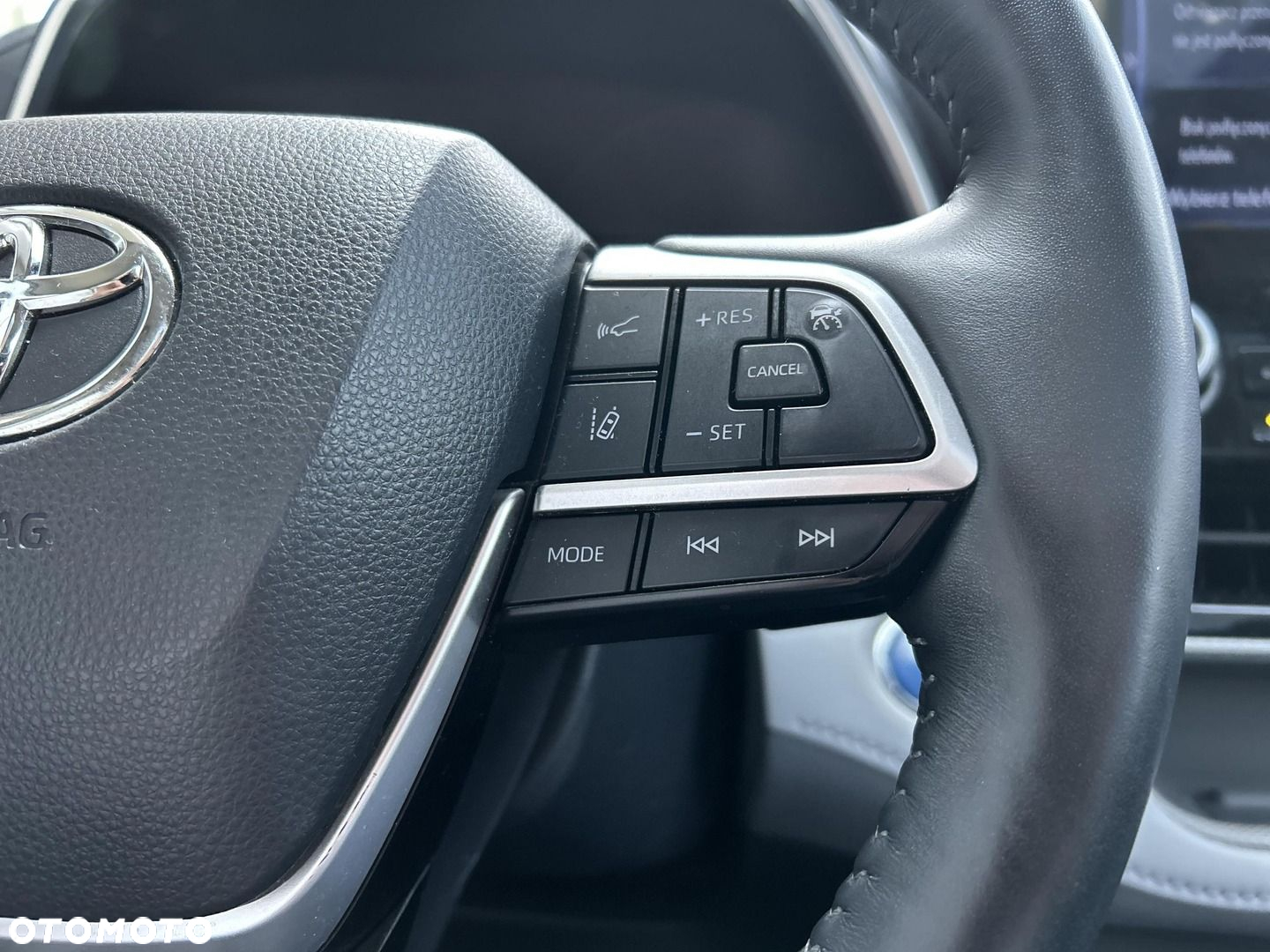 Toyota Highlander - 14