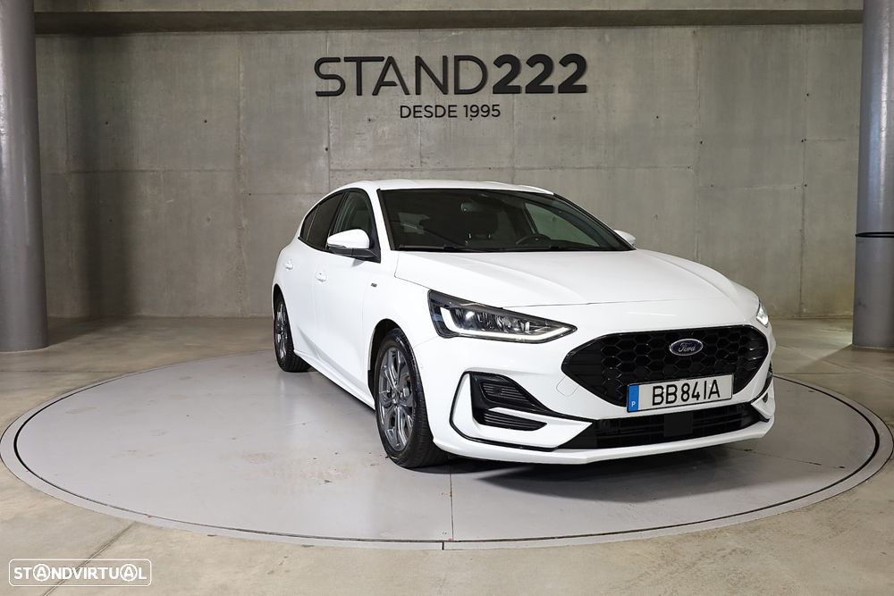 Ford Focus 1.0 EcoBoost MHEV ST-Line - 3