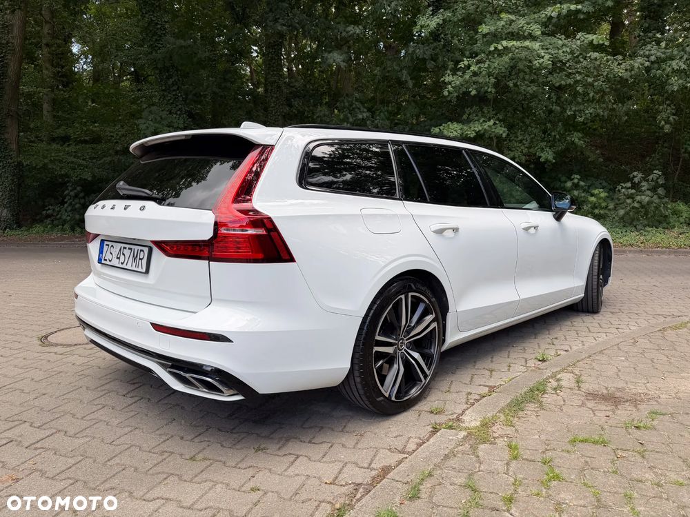 Volvo V60 B5 B R-Design - 6