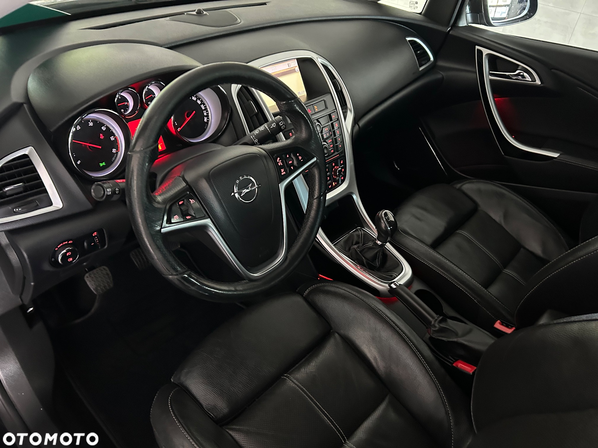 Opel Astra 2.0 CDTI ecoFLEX Start/Stop Exklusiv - 16