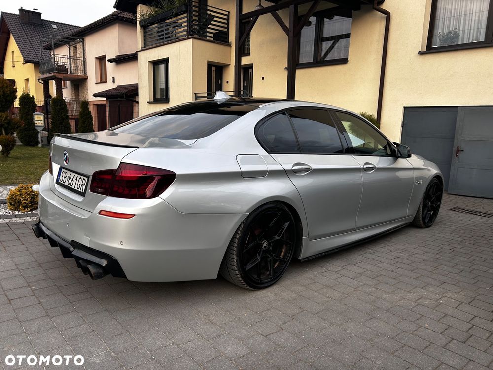 BMW Seria 5 525d - 4