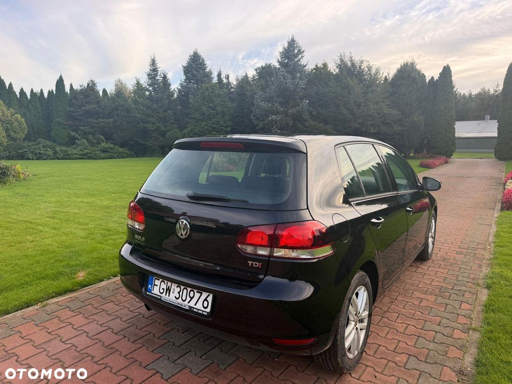 Volkswagen Golf 1.6 TDI DPF DSG Highline - 4
