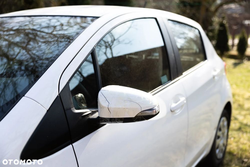 Toyota Yaris 1.0 Active - 17