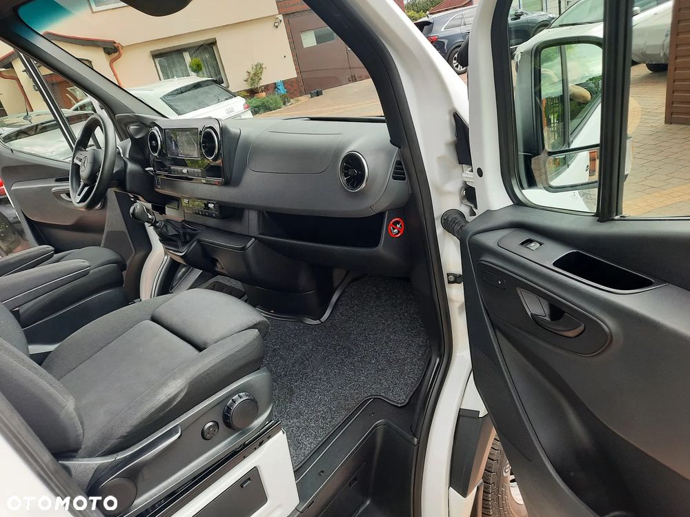 Mercedes-Benz Sprinter Brygadówka zabudowa warsztatowa Sortimo 220v - 11
