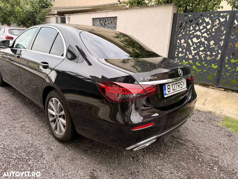 Mercedes-Benz E 200 d Aut. - 7
