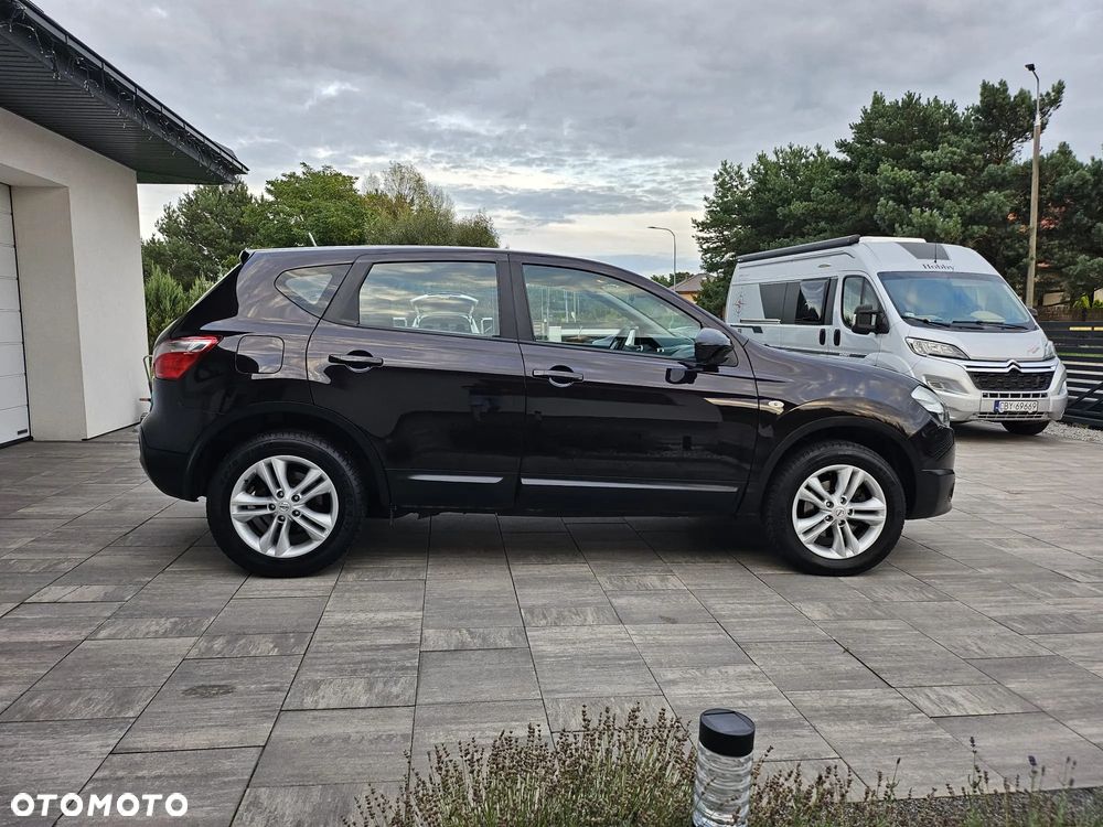 Nissan Qashqai 2.0 360 - 5