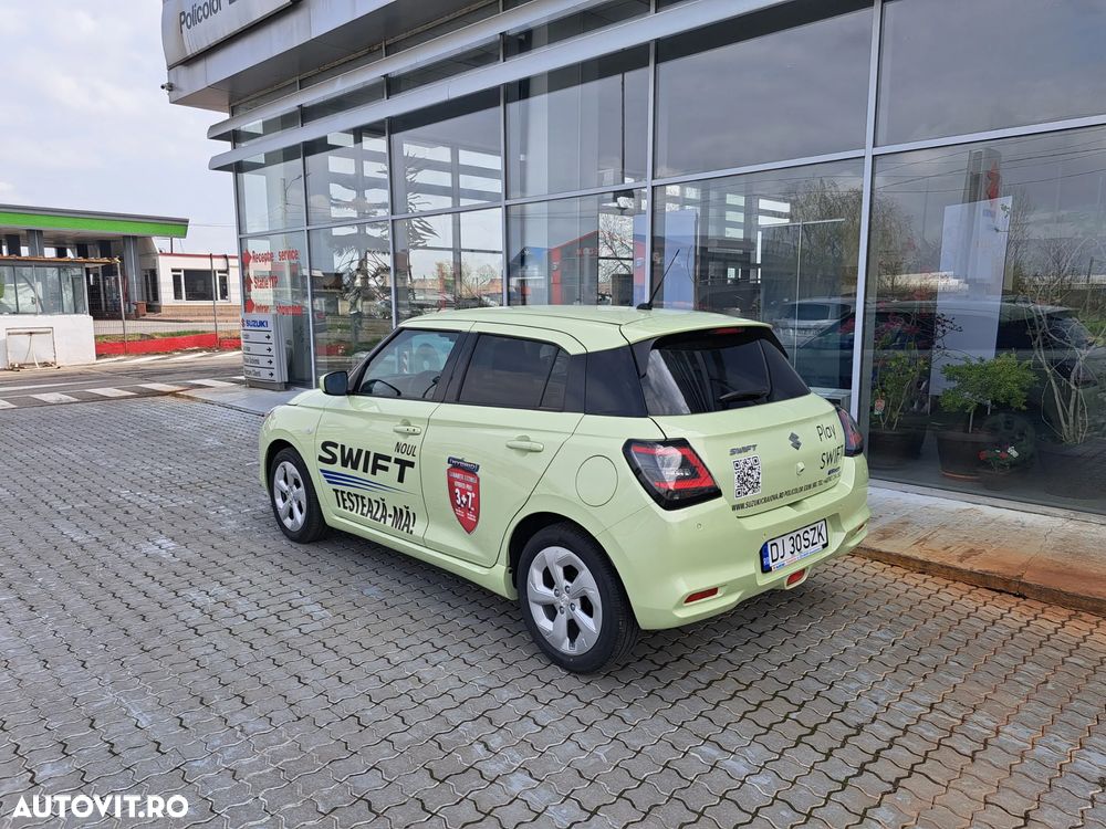 Suzuki Swift 1.2 Dualjet 12V MHEV Passion - 4