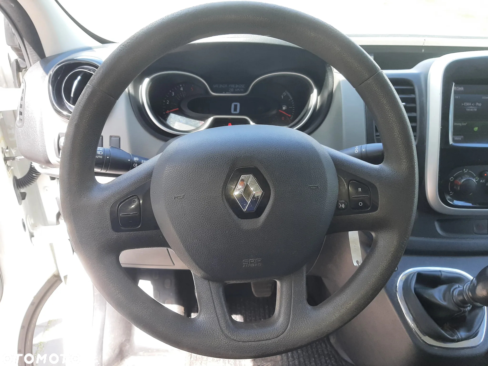 Renault Trafic - 11