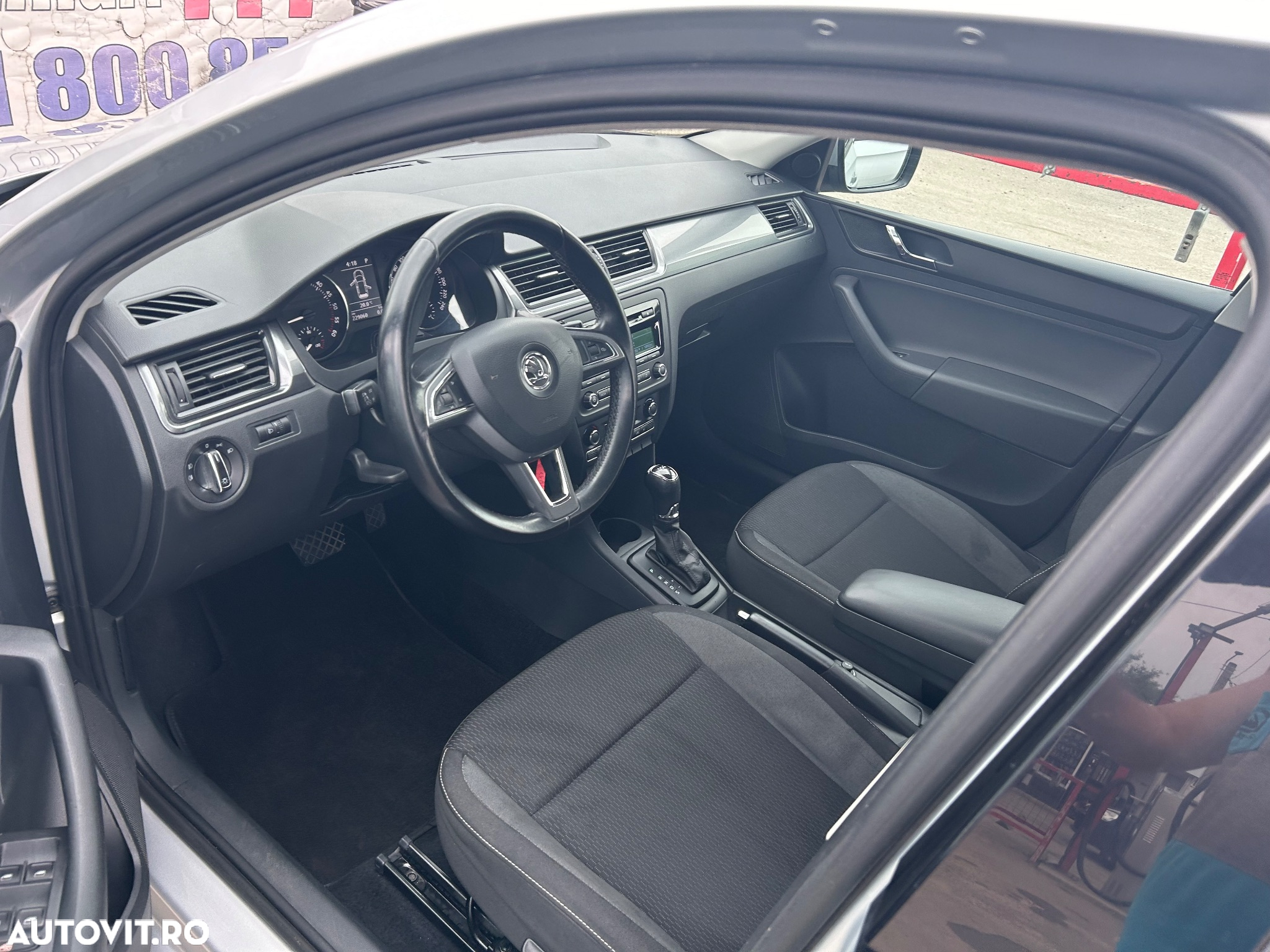 Skoda RAPID 1.6 TDI DSG Ambition - 18
