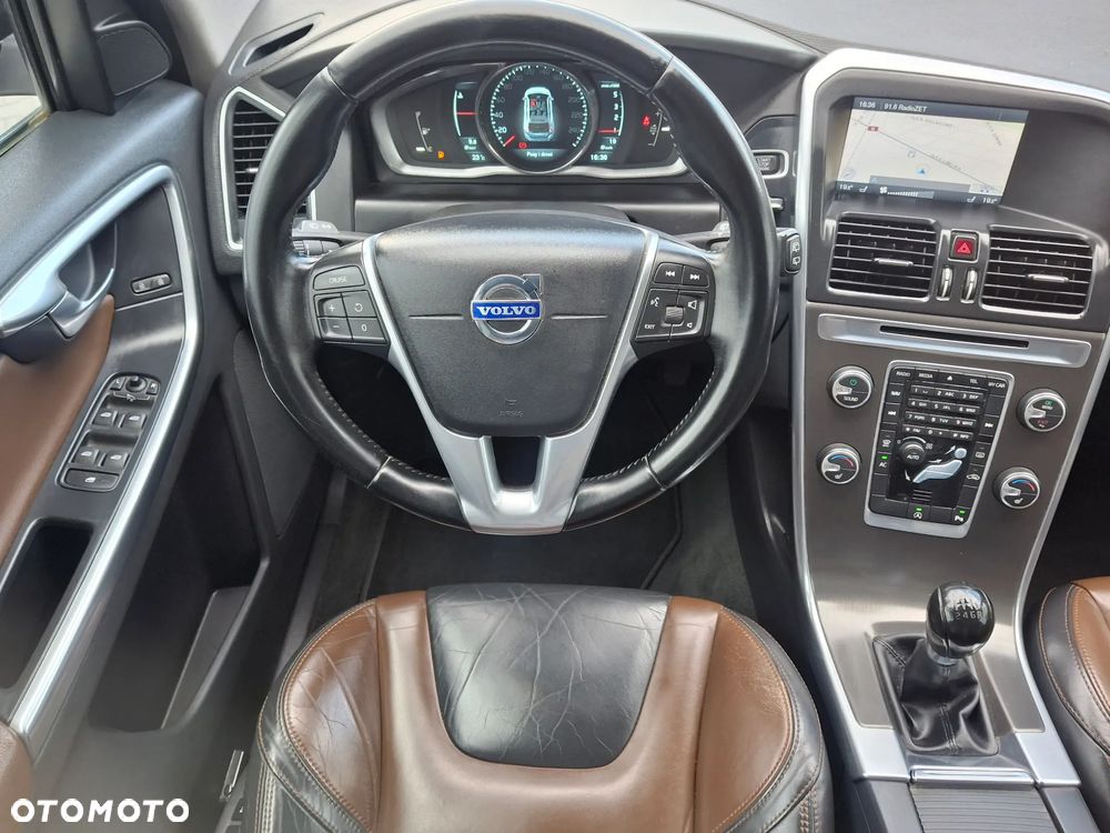 Volvo XC 60 D3 Edition Pro - 24