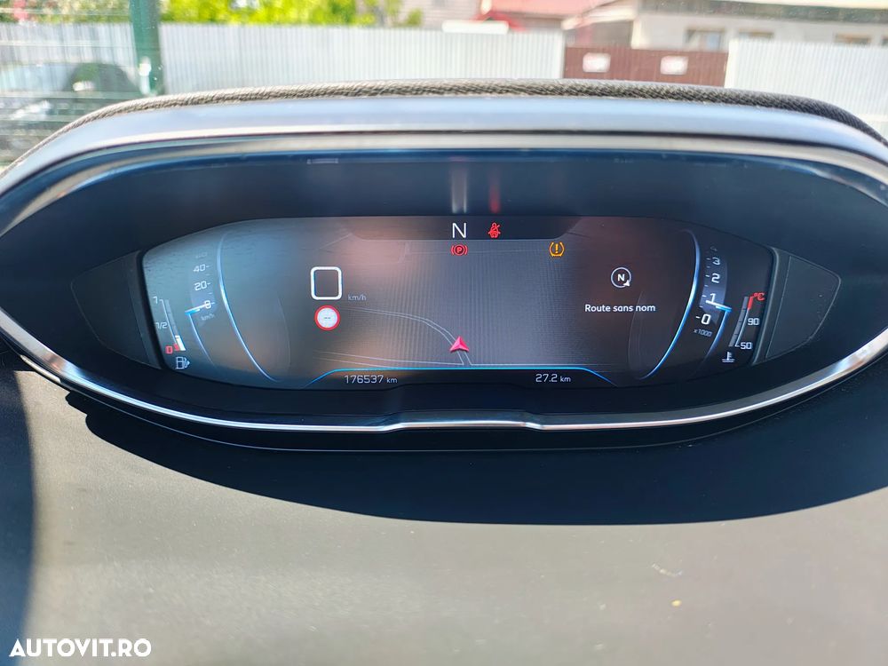 Peugeot 3008 BlueHDi 130 Stop & Start EAT8 Active Business-Paket - 27