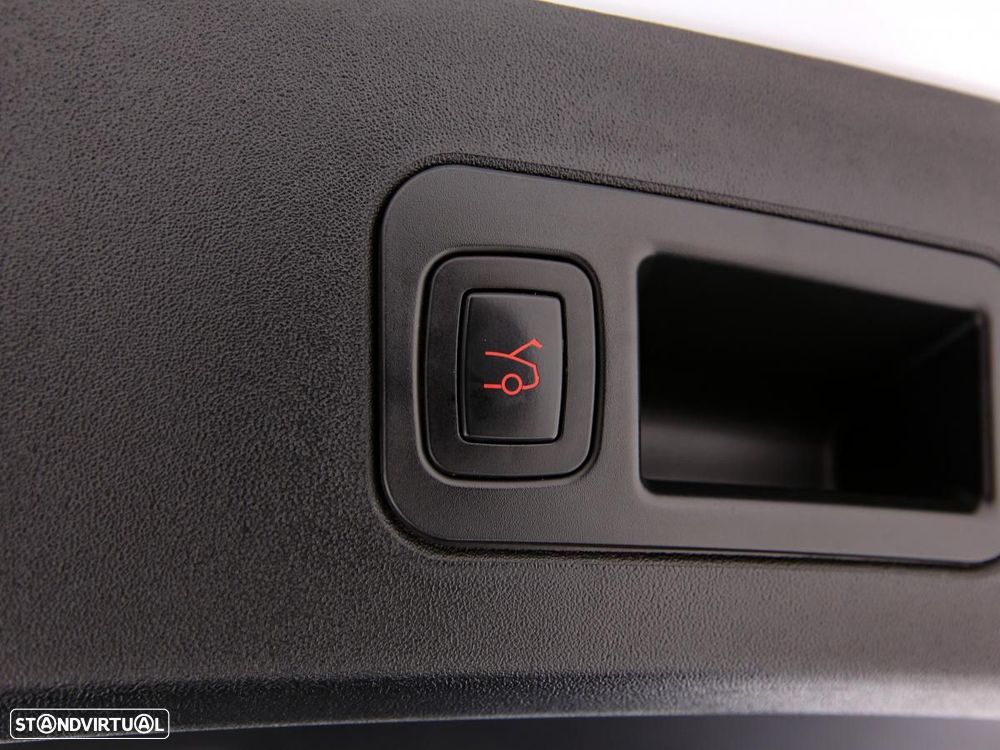 Tesla Model S Performance Ludicrous AWD - 13