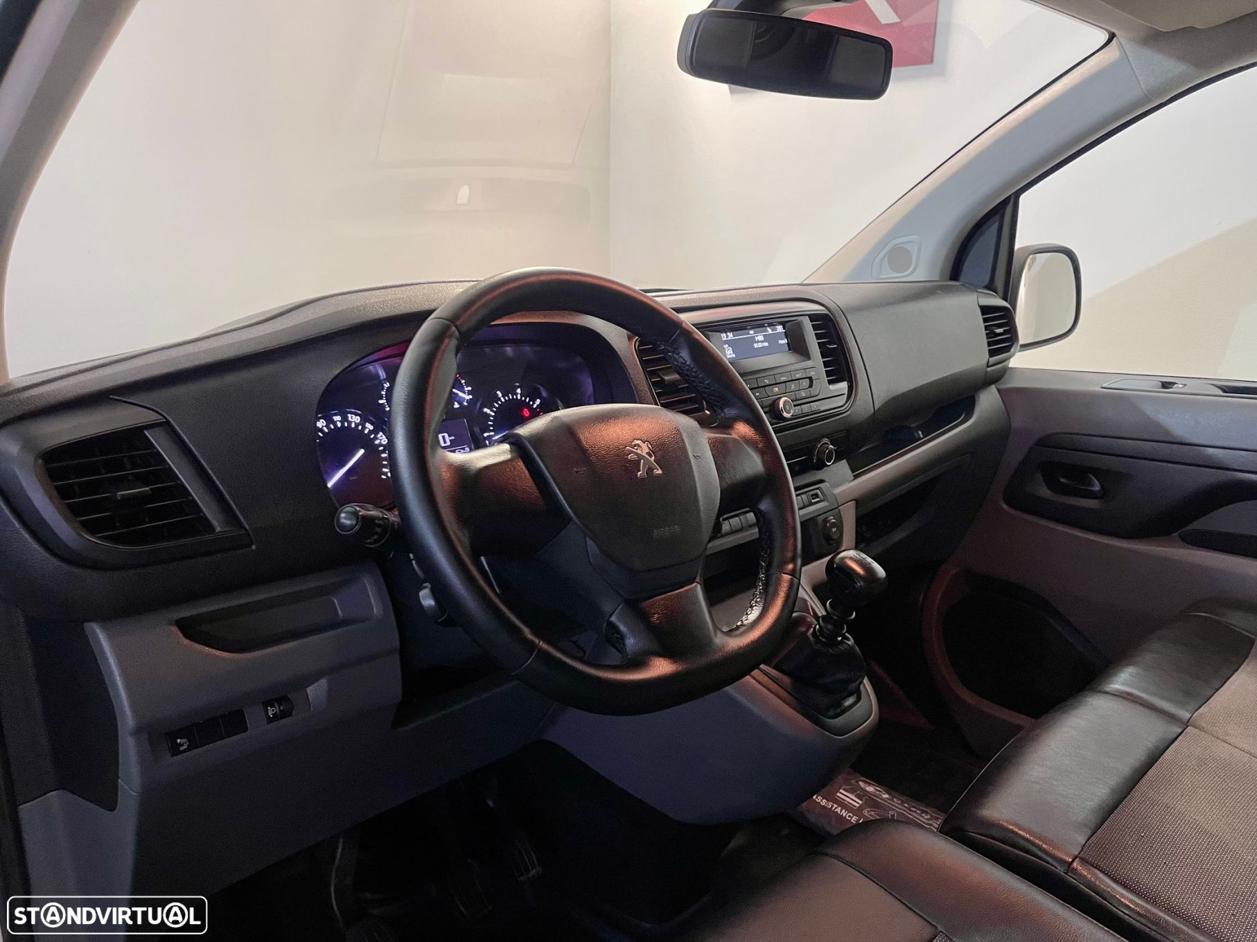 Peugeot Expert 2.0 BlueHDi L2H1 Premium Standard - 2