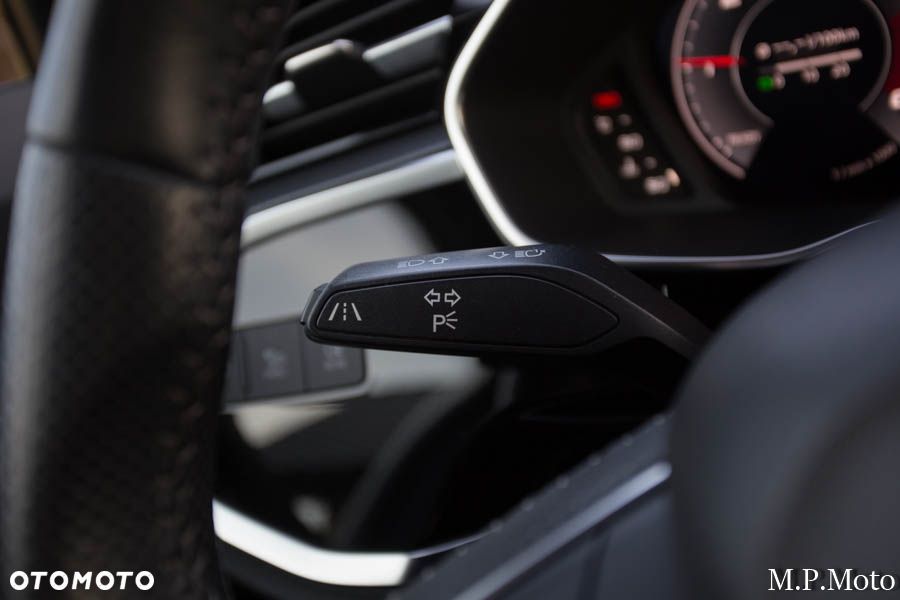 Audi Q3 35 TDI Quattro S Line - 22