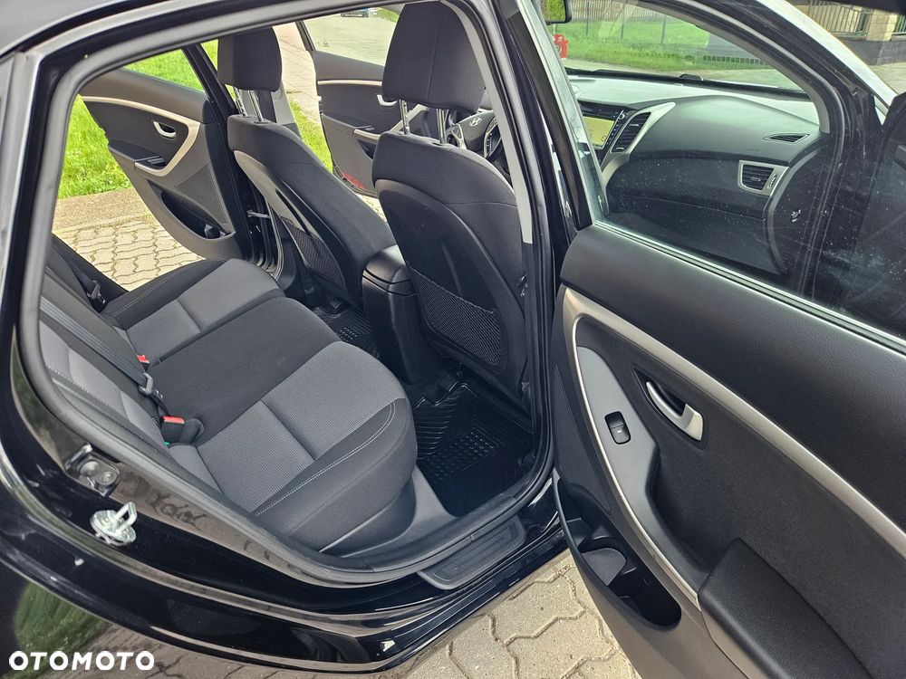 Hyundai i30 i30cw 1.4 Edition Plus - 25