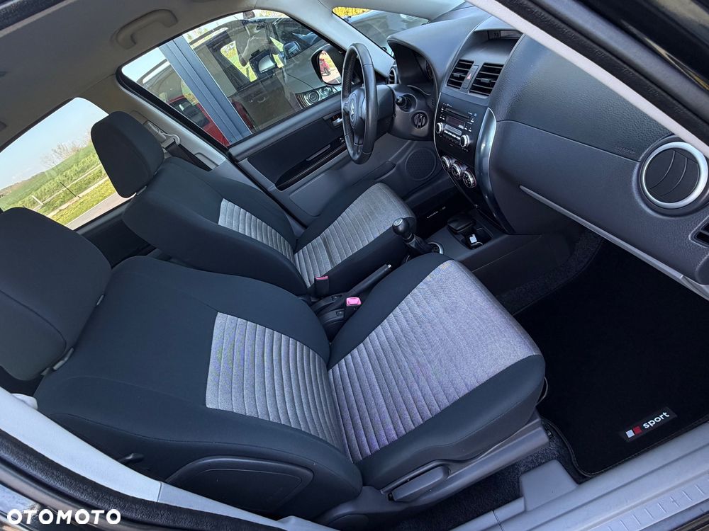 Suzuki SX4 1.6 VVT 4x4 Club - 26