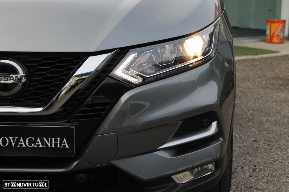 Nissan Qashqai 1.5 dCi N-Connecta J18+Led - 35