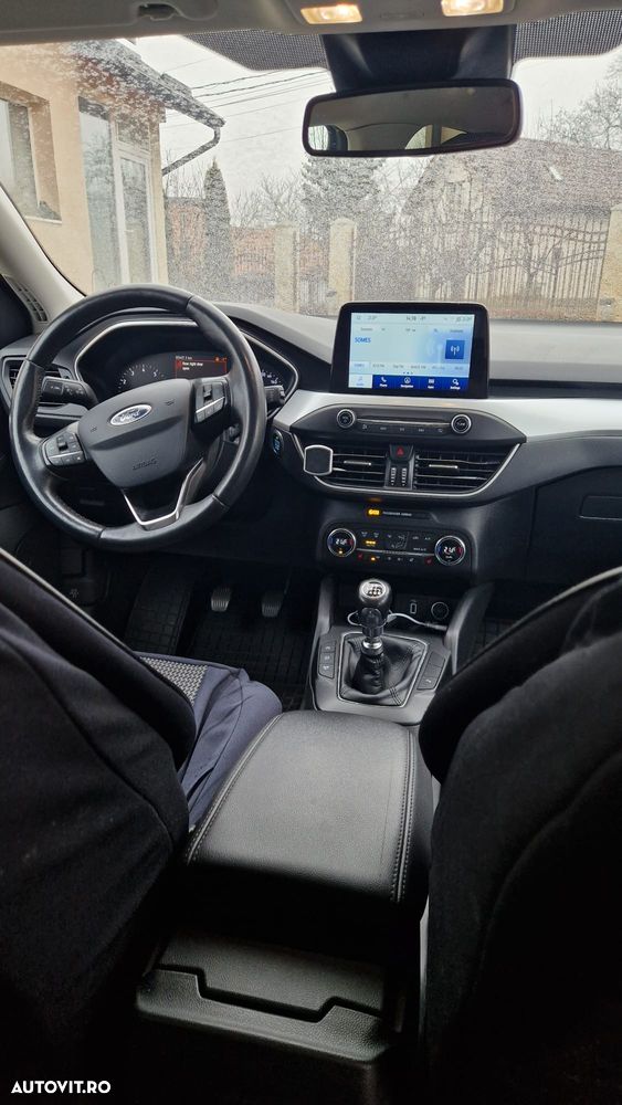Ford Focus 1.0 EcoBoost Start Stop Sport - 4
