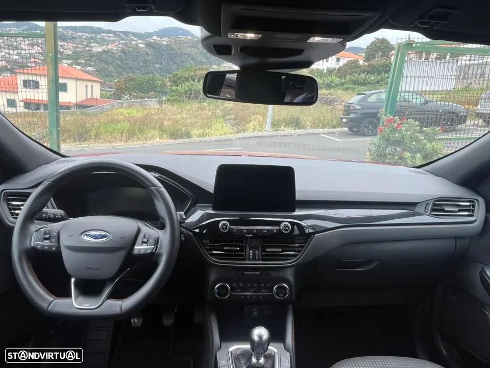 Ford Kuga 1.5 EcoBoost ST-LINE - 6
