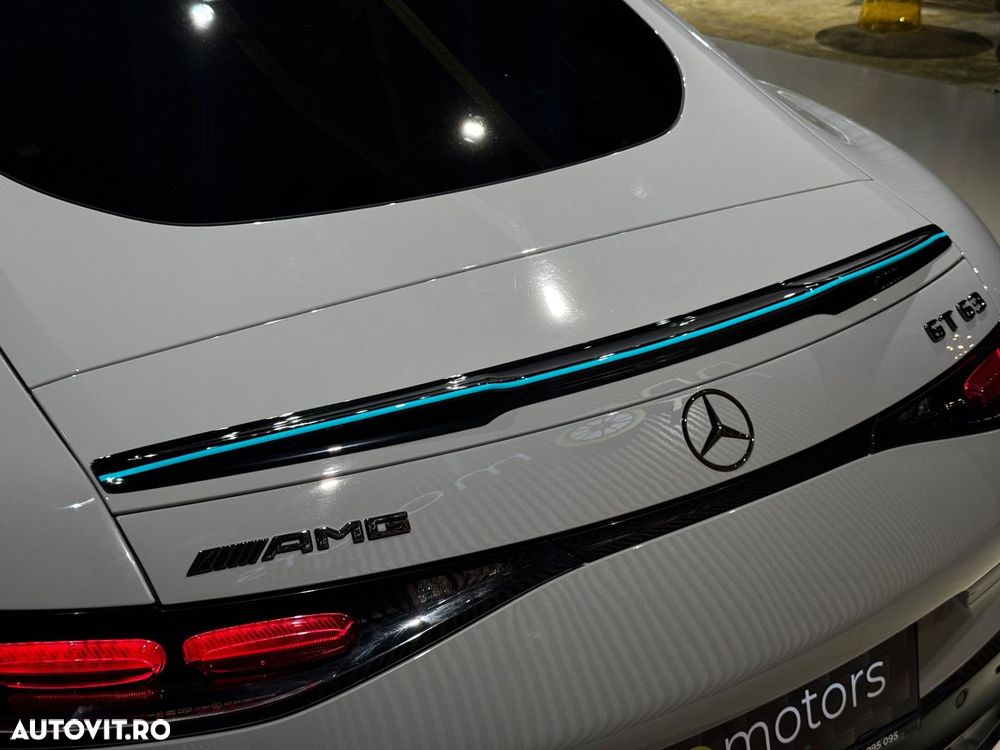Mercedes-Benz AMG GT Coupe 63 4Matic+ - 18