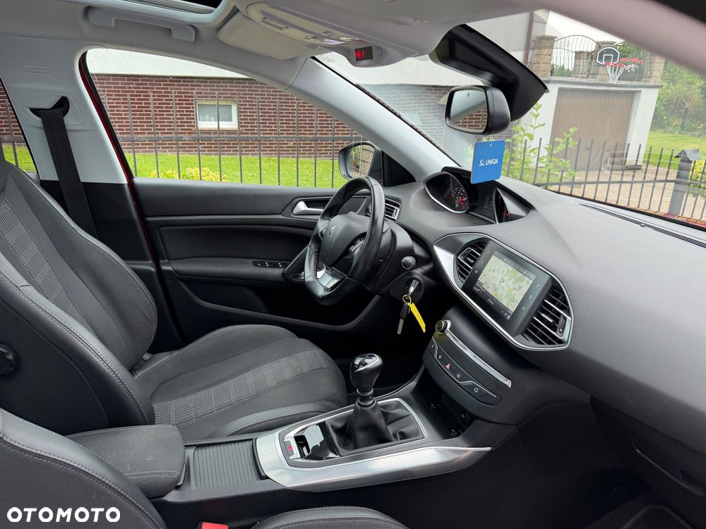 Peugeot 308 BlueHDi 130 Stop & Start Allure Pack - 16