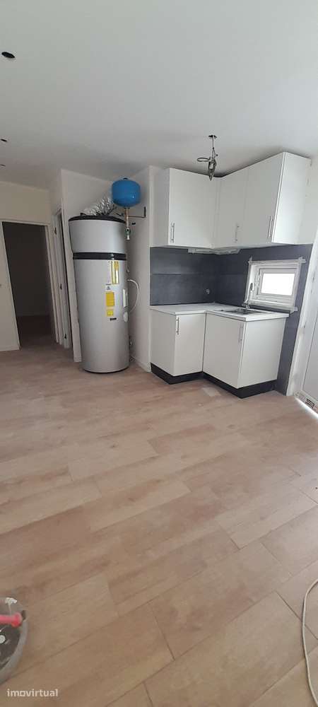 Moradia T3 isolada com jardim e garagem em Murtosa - Grande imagem: 5/8