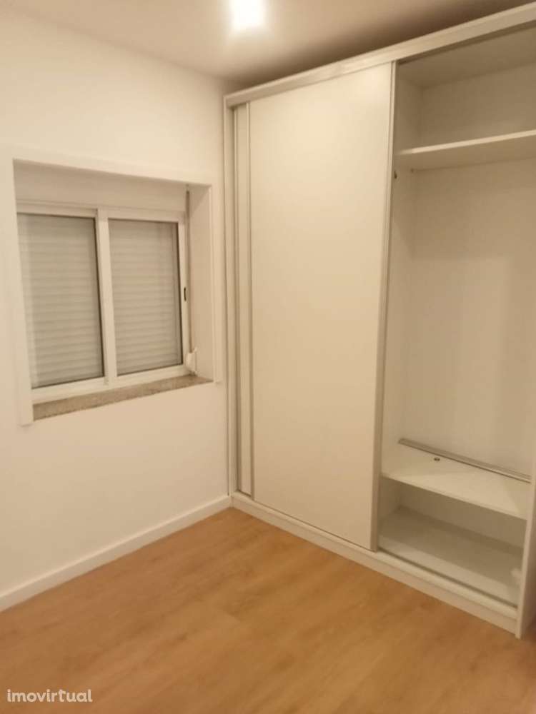 Apartamento T1 para arrendamento, Vila Nova Gaia - Grande imagem: 3/7