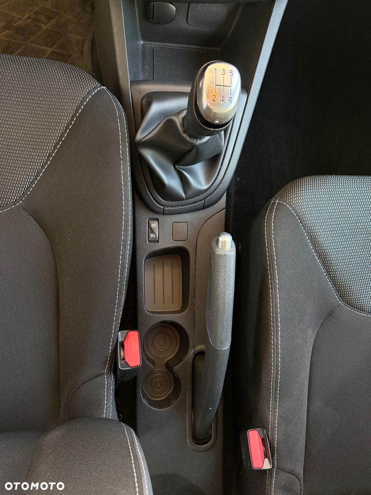 Renault Clio - 9