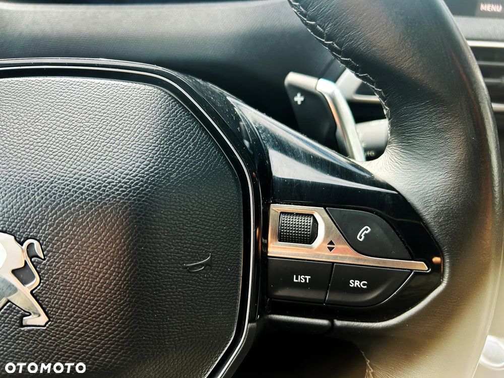 Peugeot 3008 BlueHDi 120 Stop & Start EAT6 Allure - 26