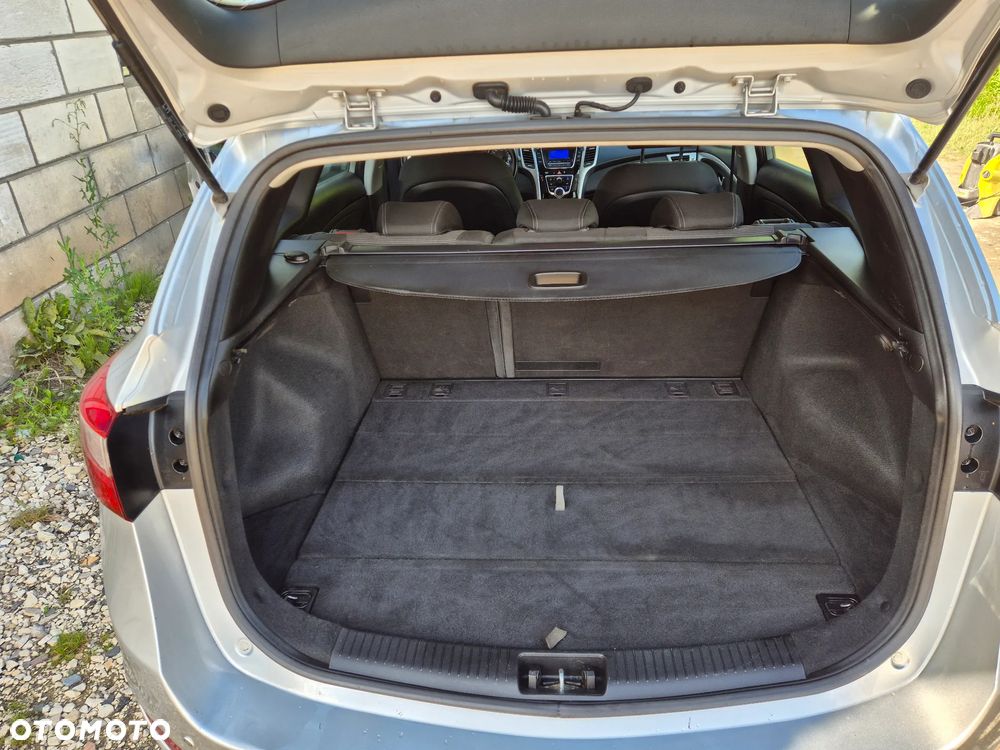 Hyundai i30 1.6 CRDi BlueDrive Comfort - 10