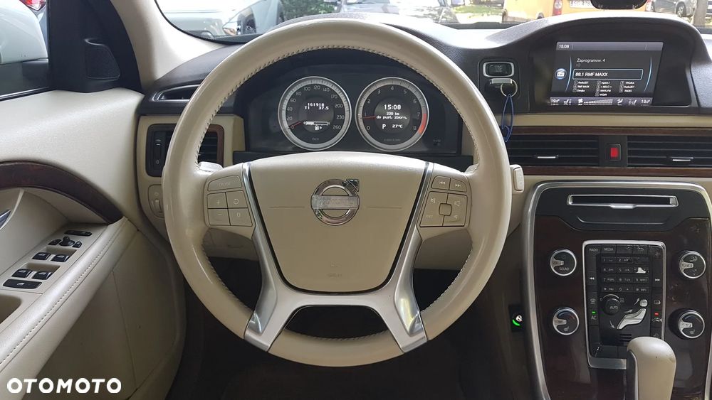 Volvo XC 70 3.2 AWD Summum - 10