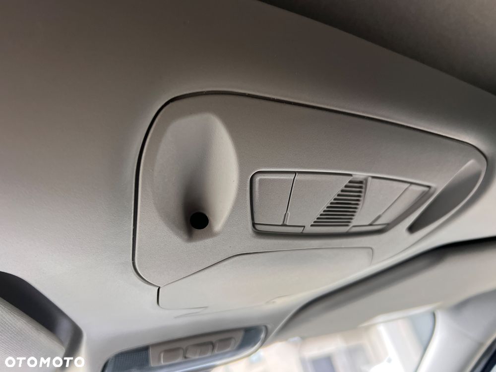 Ford Connect Sport - 24