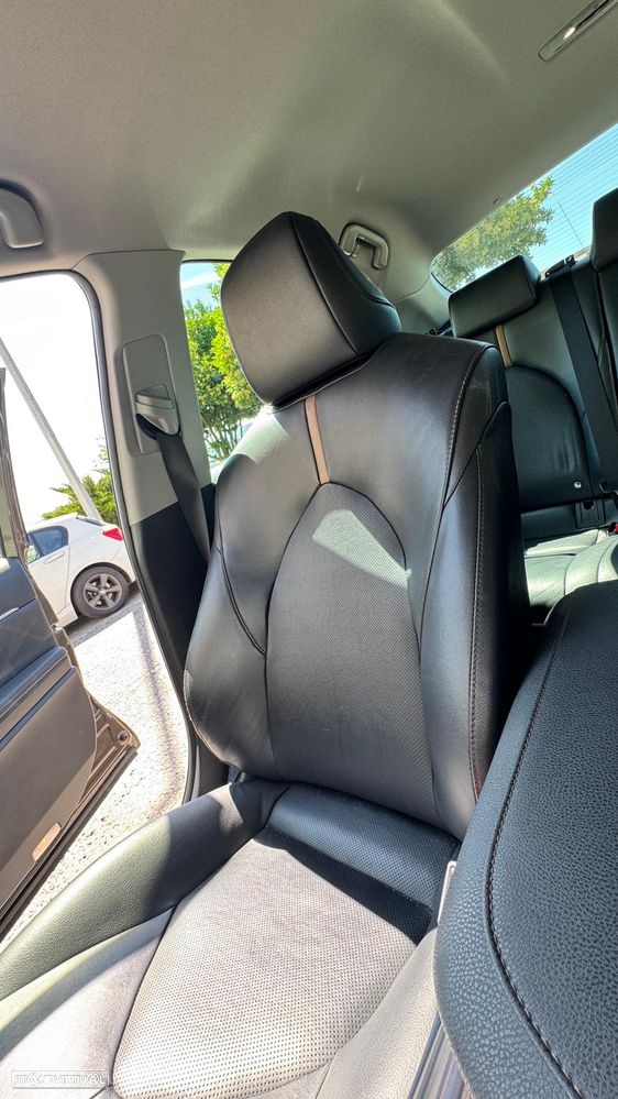 Toyota Camry 2.5 Hybrid Luxury - 7