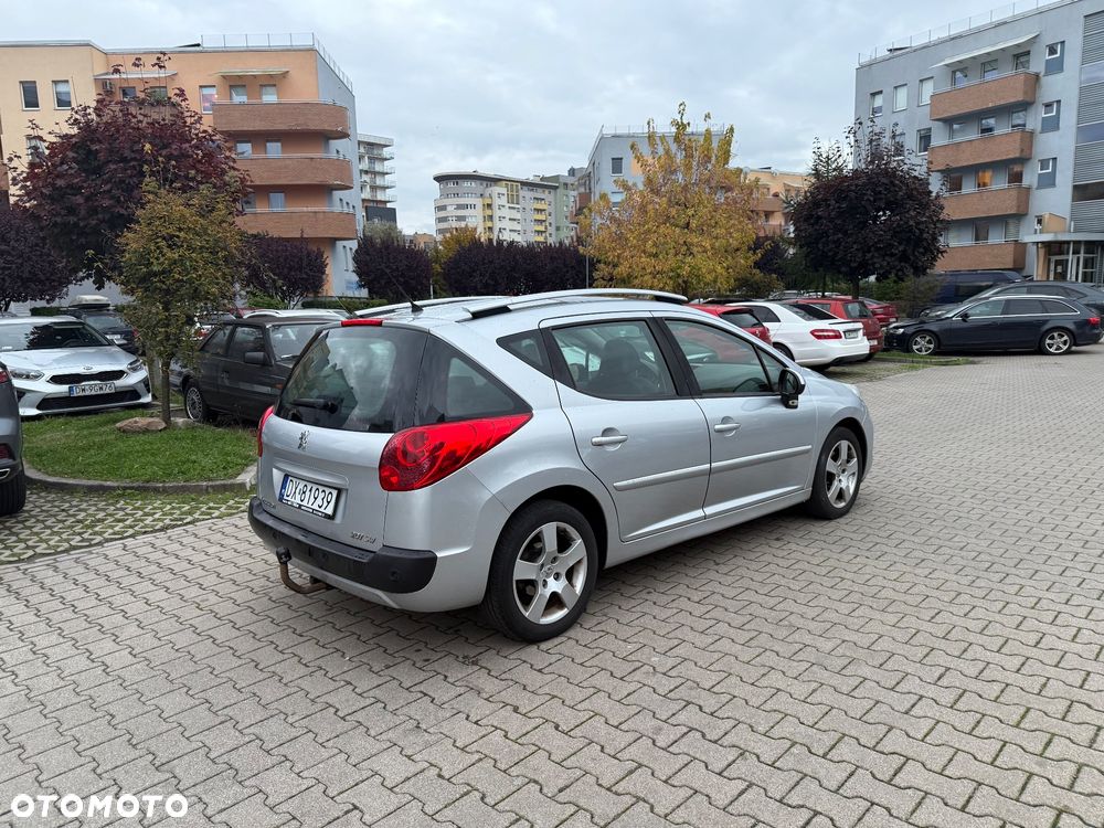 Peugeot 207 120 Premium - 11