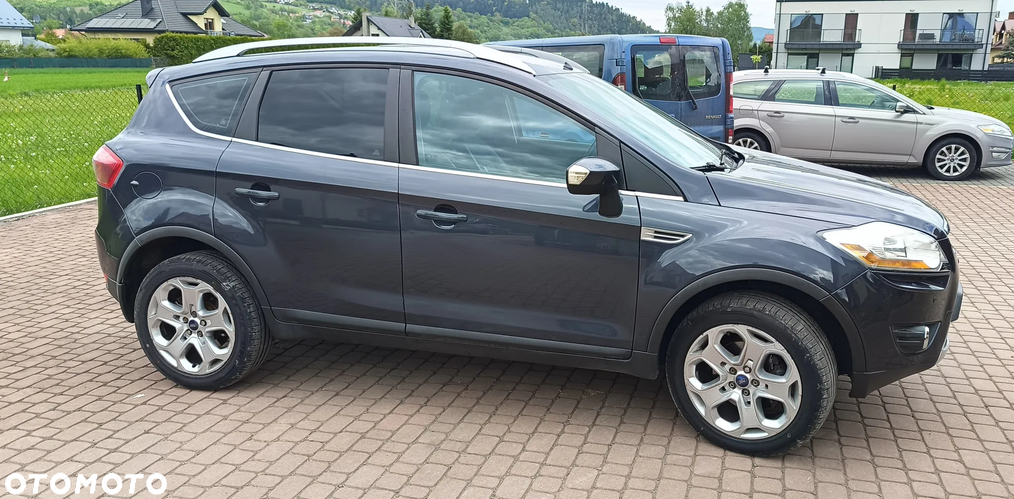 Ford Kuga 2.0 TDCi 4x4 Titanium - 3