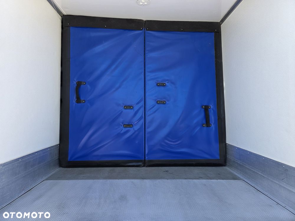 Mercedes-Benz Sprinter chłodnia mroźnia 316  Thermo king + zasilanie elektryczne - 10