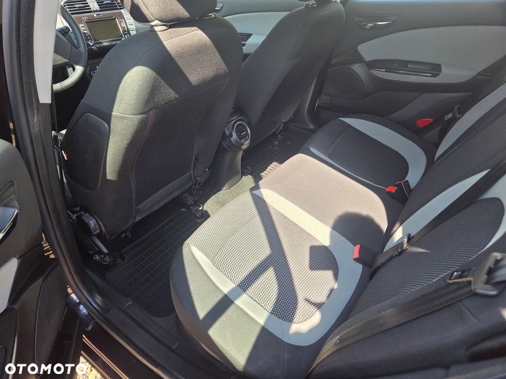 Fiat Bravo 1.6 Multijet 16V DPF Pur-O2 Dynamic - 11